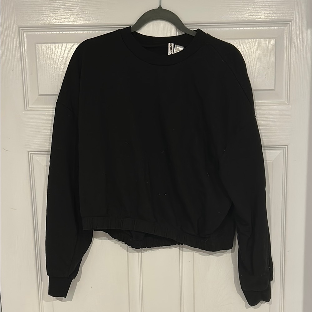 H&M Black Oversized Boxy Sweatshirt